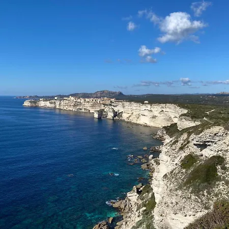 Alivu Belle Piscine Chauffée Bonifacio (Corsica)