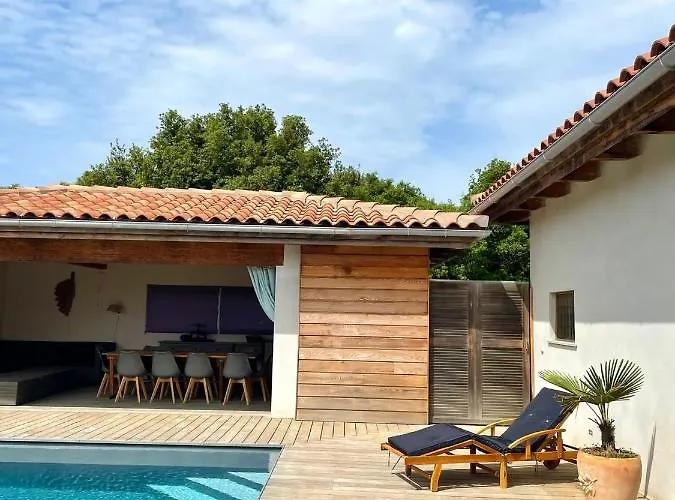 Alivu Belle Piscine Chauffee * 博尼法乔